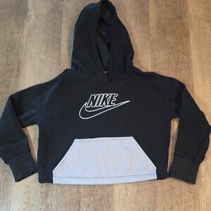 Nike Toddler Cropped Black and Gray Hoodie. Size 4T